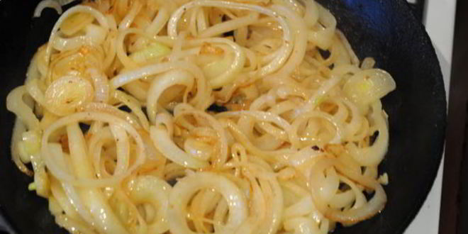 Рецепт салат с курицей, гранатом и сыром