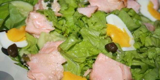 Рецепт салат с лососем горячего копчения