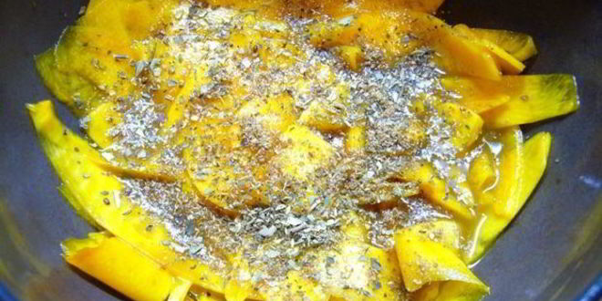 Рецепт салат с маринованной тыквой и помидорами черри