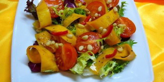 Рецепт салат с маринованной тыквой и помидорами черри