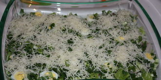 Рецепт салат с перепелиными яйцами и сельдью