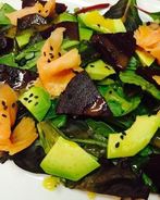 Салат со свеклой и семгой