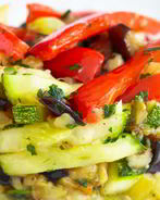 Теплый овощной салат