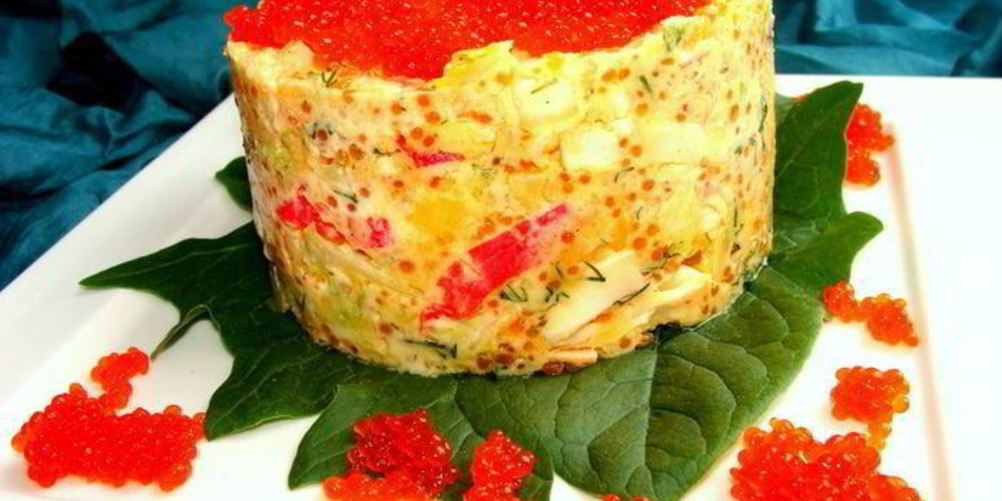 Как приготовить теплый салат огонек