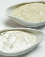 Йогуртовый соус с баклажаном и тхиной