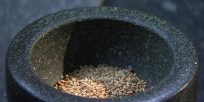 Рецепт йогуртовый соус с баклажаном и тхиной