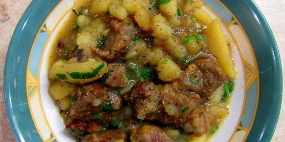 Как приготовить мясной соус с картошкой