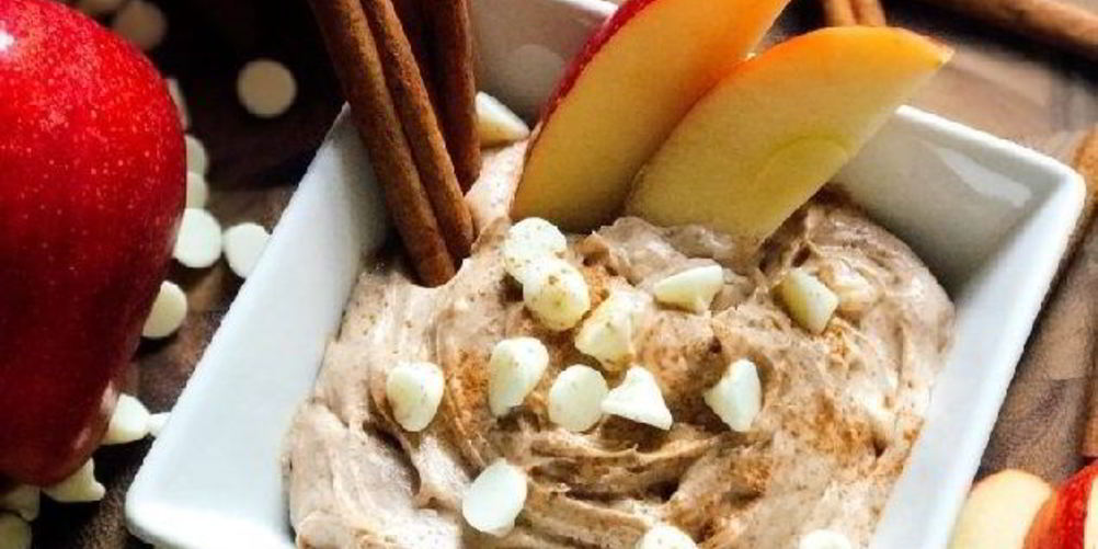 Как приготовить сливочный соус-дип с корицей для фруктов