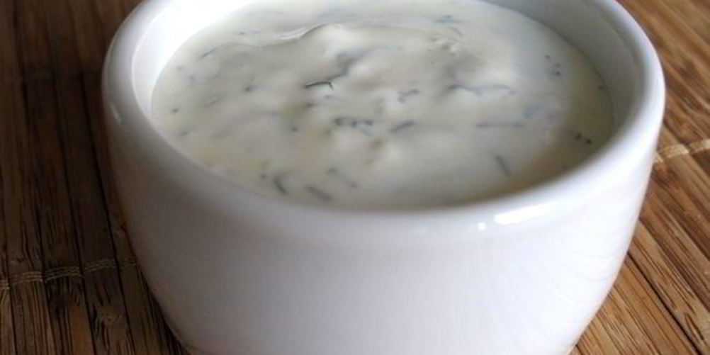 Как приготовить сметанный соус для тефтелей