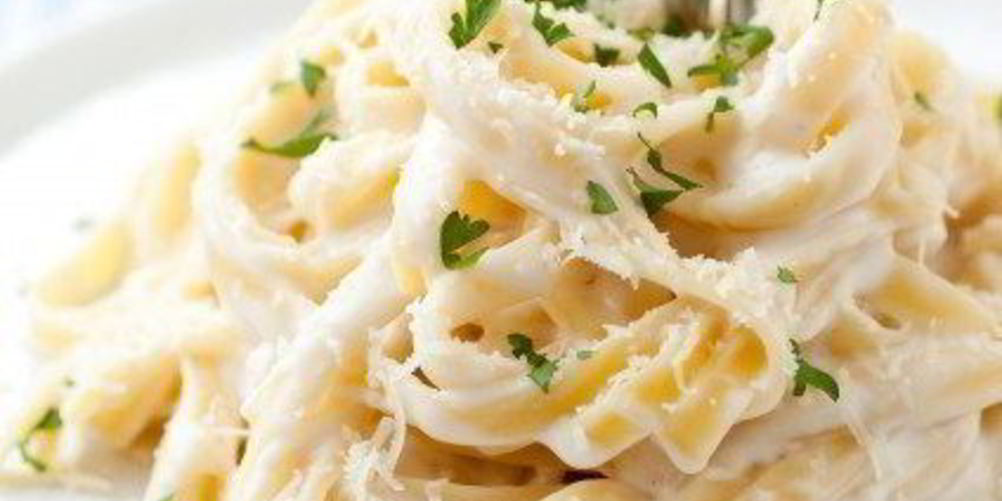 Как приготовить соус альфредо с пармезаном