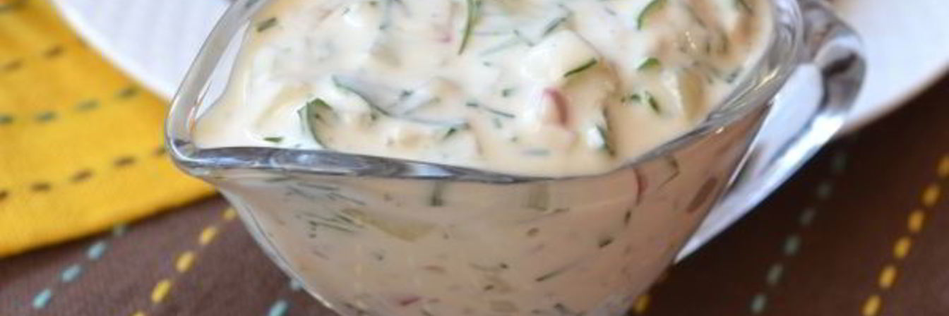 Рецепт Соус из йогурта с чесноком