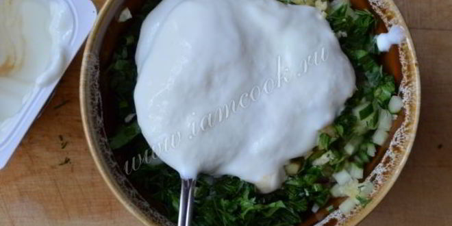 Рецепт соус из йогурта с чесноком