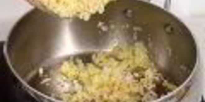 Рецепт соус из клюквы с яблоком и изюмом