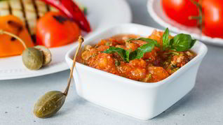 Рецепт Соус из свежих помидоров, каперсов и базилика