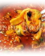 Универсальный томатный соус с морепродуктами