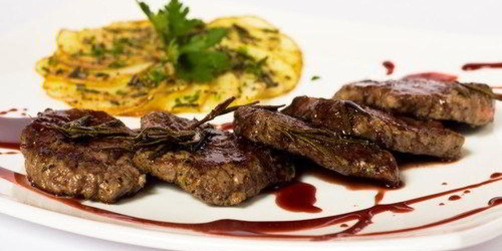 Как приготовить вишневый соус к мясу на гриле