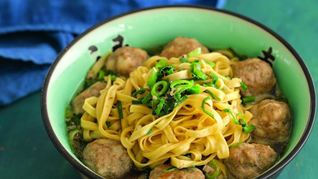 Рецепт Азиатский суп с фрикадельками