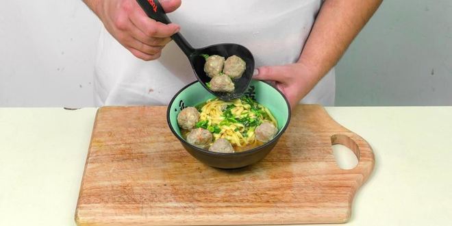 Рецепт азиатский суп с фрикадельками