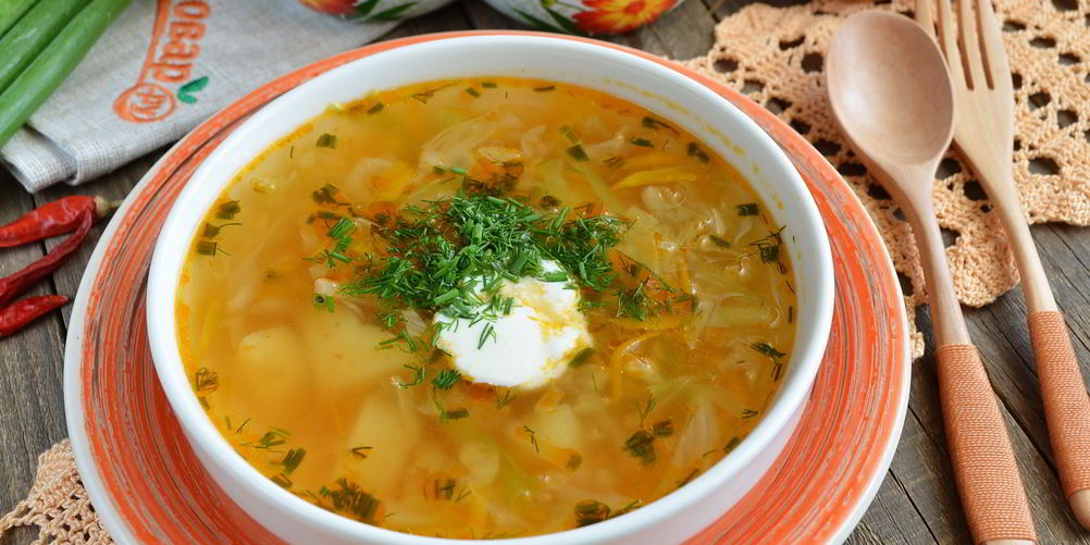 Как приготовить борщ из свежей капусты