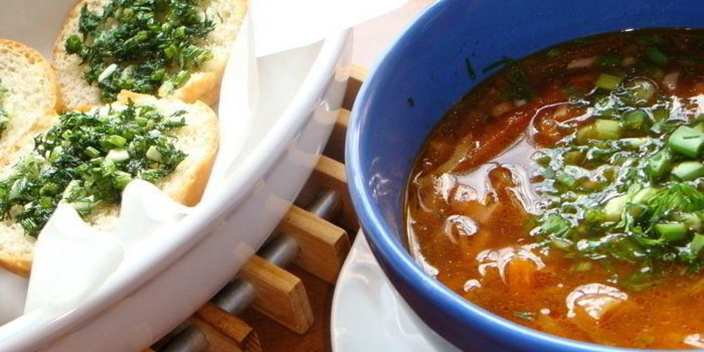 Как приготовить борщ с белыми грибами