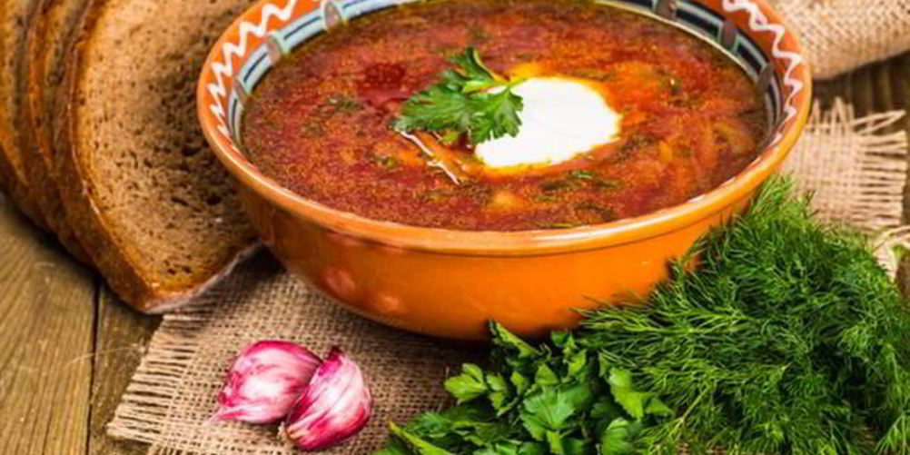 Как приготовить борщ с салом