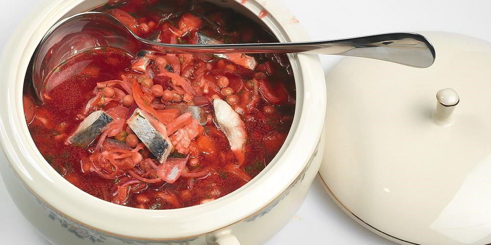 Как приготовить борщ с селедкой