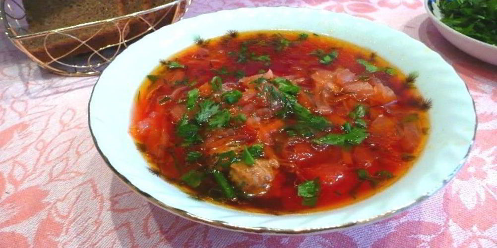 Как приготовить борщ с тушенкой и капустой