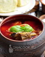 Борщ со свеклой и свежей капустой