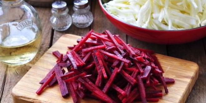 Рецепт борщ со свеклой и свежей капустой