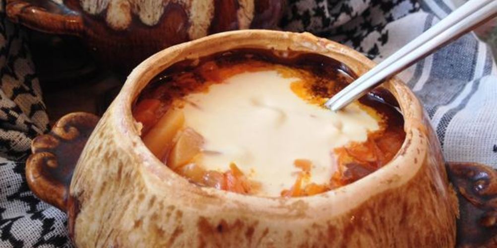 Как приготовить борщ в горшочках