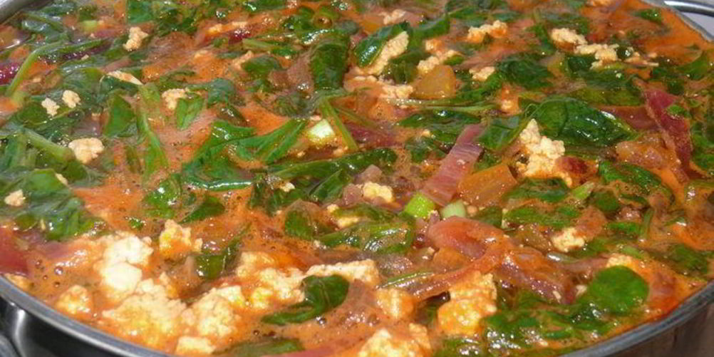 Как приготовить летний зеленый борщ со шпинатом