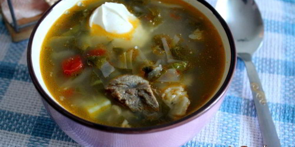 Как приготовить осенний зеленый борщ