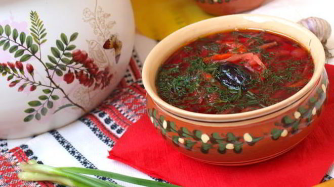 Рецепт Постный борщ с черносливом