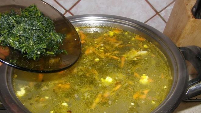 Рецепт Зеленый борщ со щавелем и яйцом