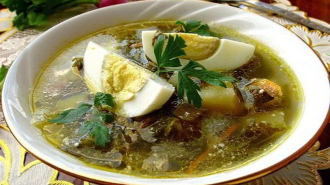 Рецепт Зеленый борщ со щавелем по-домашнему