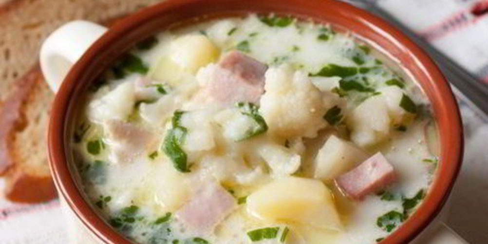 Как приготовить быстрый суп из цветной капусты с ветчиной