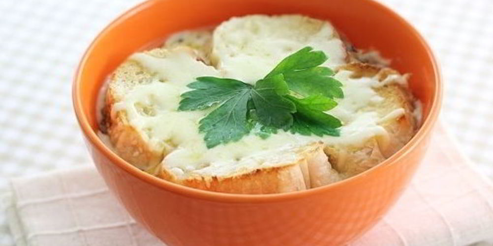 Как приготовить французский луковый суп