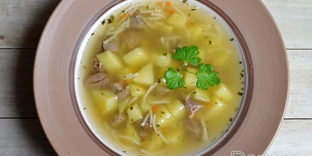 Как приготовить картофельный суп с куриными потрошками
