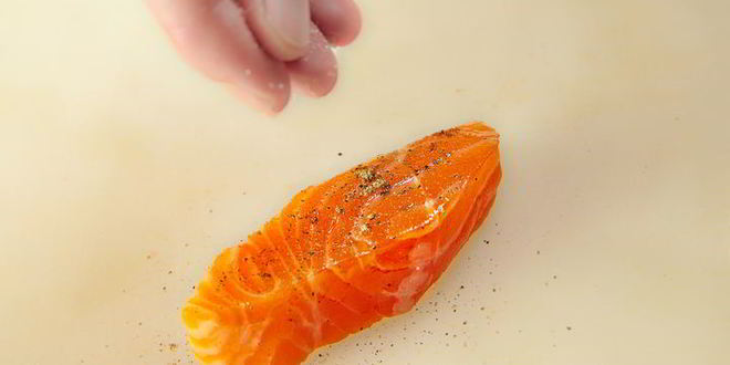 Рецепт крем-суп из брокколи с лососем