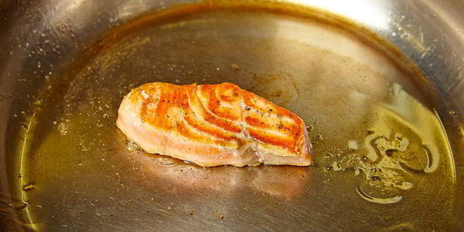 Рецепт крем-суп из брокколи с лососем