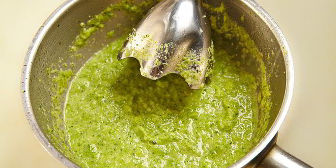 Рецепт крем-суп из брокколи с лососем