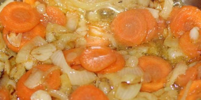 Рецепт крем суп из патиссонов с брынзой и тимьяном