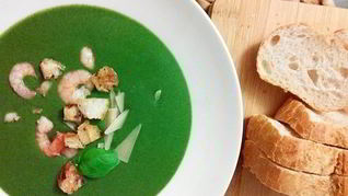 Рецепт Крем-суп из шпината с креветками