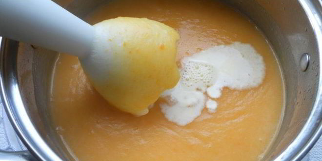 Рецепт крем-суп морковно-картофельный со шкварками из утиного жира