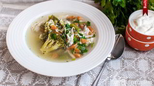 Рецепт Куриный суп с брокколи и зеленой фасолью