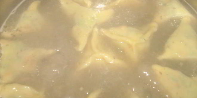 Рецепт рыбный суп с креветочными пельменями