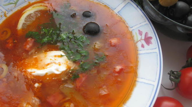 Рецепт Солянка мясная сборная