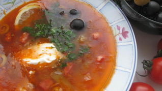 Рецепт Солянка мясная сборная