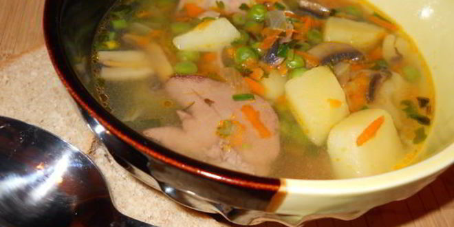 Рецепт суп из кролика с горошком и грибами