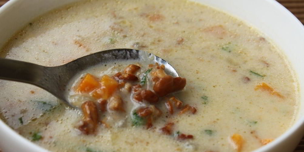 Как приготовить суп из лисичек с сыром